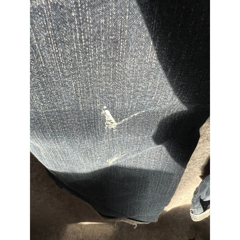 Levis 512 Bootcut  Perfectly  Slimming Jeans  Womens  30 /32 waist distressed - Picture 6 of 13